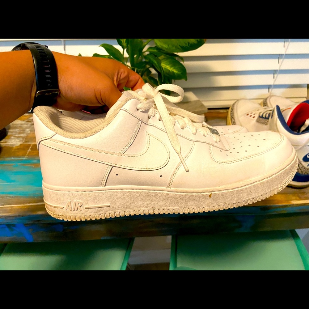 All white Air Force 1s